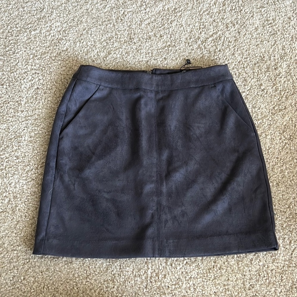 Vero Moda DonnaDina Faux Suede Short Skirt (Asphalt)